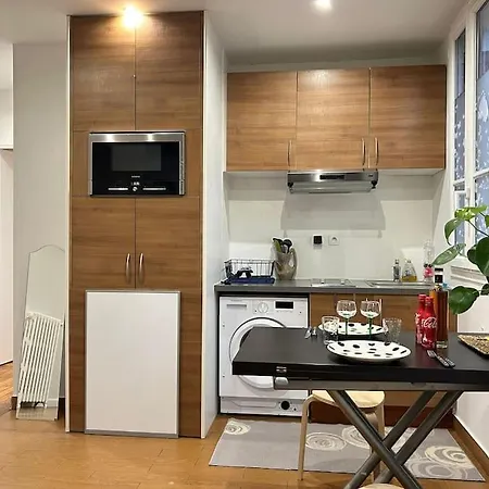 Parc Montsouris - Longue Duree * باريس